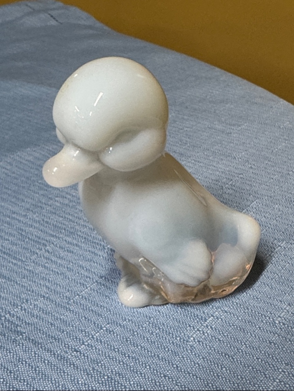 Fenton Art Glass Duck French White Opalescent to Clear Glass